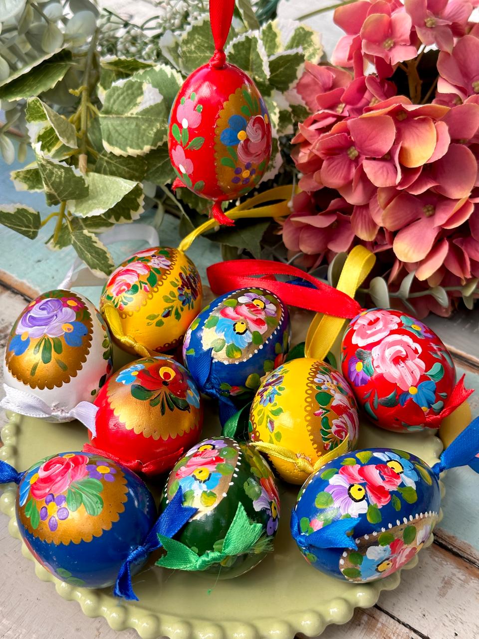 Huevo Artesanal de Hungría (Pintado a mano)