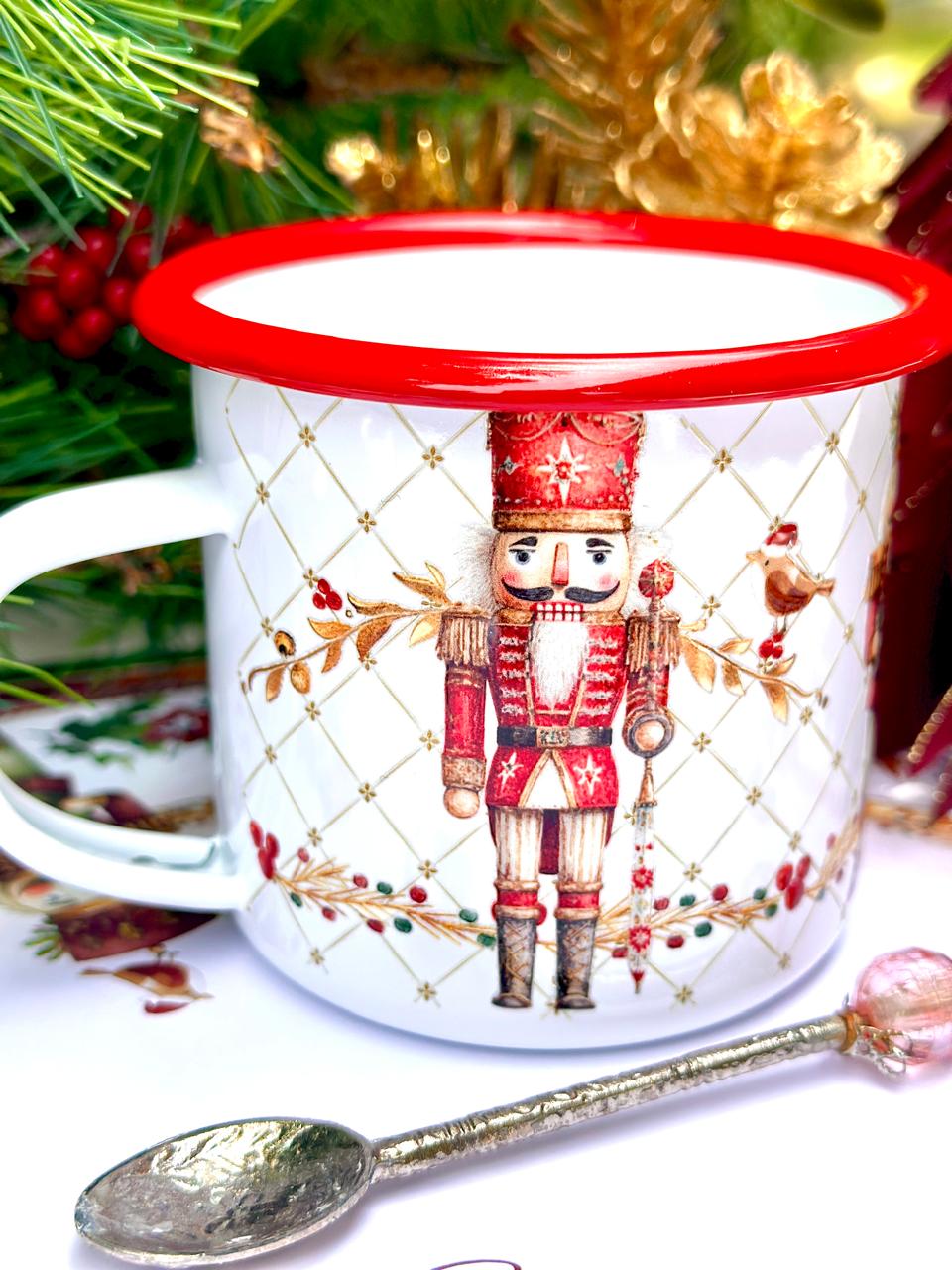 Tazón Enlozado Cascanueces Dorado