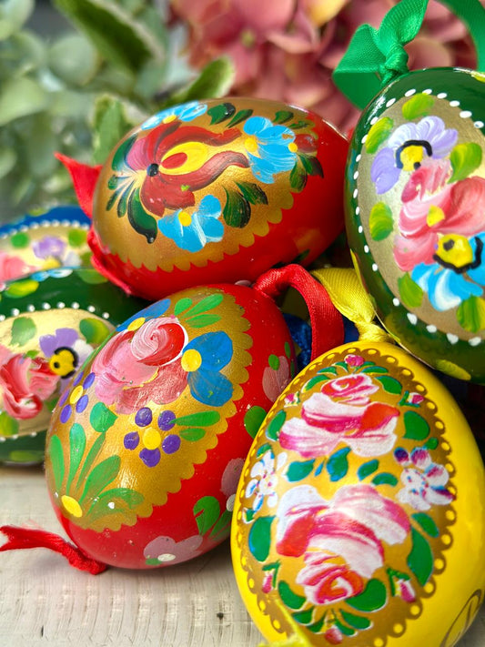 Huevo Artesanal de Hungría (Pintado a mano)